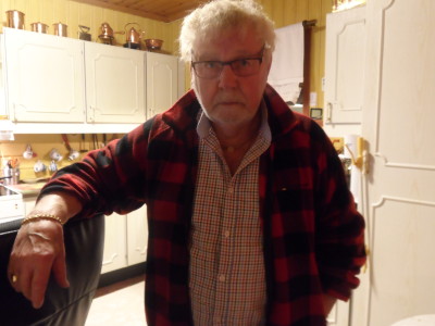 Kjell väntade tålmodigt hemma