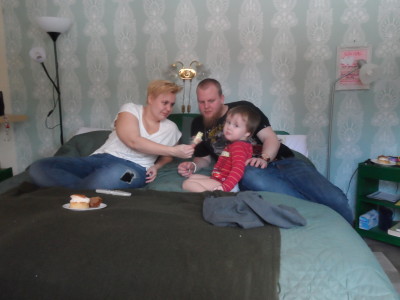 visst kan man fika i sängen.