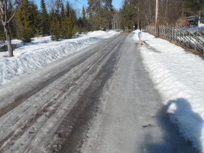 Vägen till postlådan är gruvsam