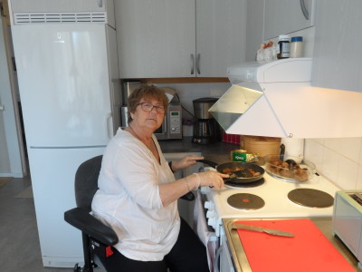 Det blir mommas köttbullar här med