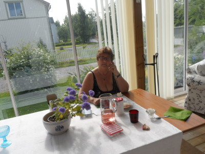 frukost på verandan