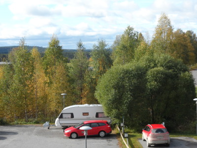 Där bortom Oselberget, finns hemma