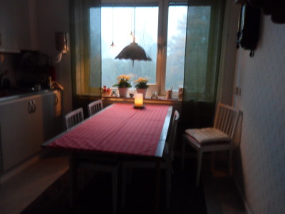 Tidig höstmorron i köket