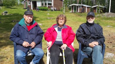 Hans -Ingvar 86 Annagreta 79 Jan-Ola 76 åldrande syskon, återförenade för en dag hemma i Bysjön